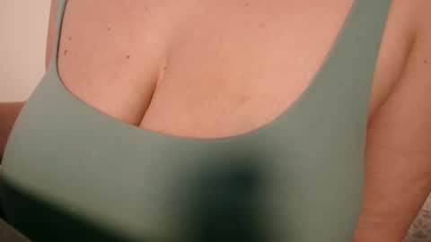 Mrs. S online show from 12-17-24, 11:49