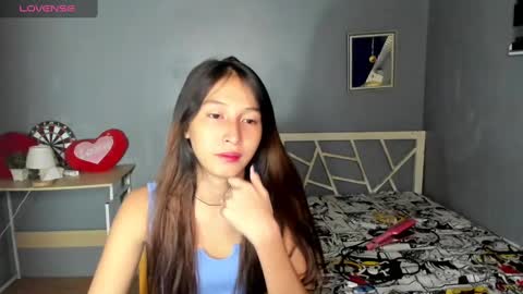 Snapshot of naughtyjanela chatting on 02-19-25, 12:11 naughtyjanela online show from 02-19-25, 12:11