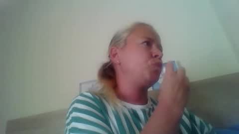 Snapshot of naughtyjennyblondeuk chatting on 04-28-26, 04:56 naughtyjennyblondeuk online show from 04-28-26, 04:56