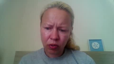 Snapshot of naughtyjennyblondeuk chatting on 05-02-26, 11:37 naughtyjennyblondeuk online show from 05-02-26, 11:37