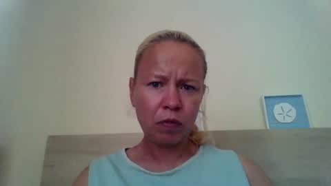 Snapshot of naughtyjennyblondeuk chatting on 05-13-26, 03:53 naughtyjennyblondeuk online show from 05-13-26, 03:53
