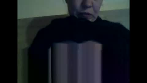 Snapshot of naughtyjennyblondeuk chatting on 05-15-26, 09:00 naughtyjennyblondeuk online show from 05-15-26, 09:00