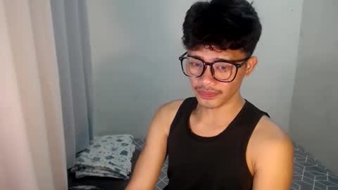 Snapshot of naughtyjosh_ chatting on 06-08-26, 08:15 Josh online show from 06-08-26, 08:15