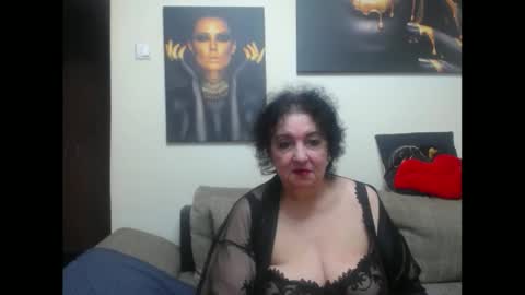 Snapshot of naughtykorin chatting on 11-29-25, 10:24 korin online show from 11-29-25, 10:24