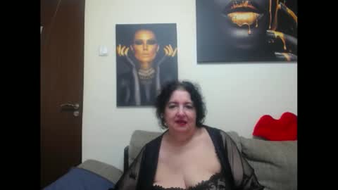 Snapshot of naughtykorin chatting on 12-13-25, 07:53 korin online show from 12-13-25, 07:53
