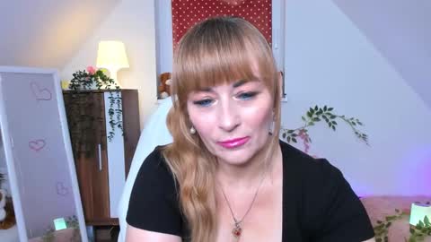 Milana - on air every day except Wednesday from 9 pm to 4 am European time online show from 11-26-25, 08:43