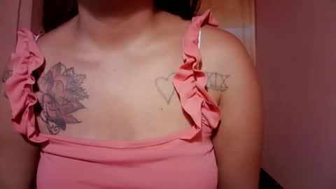 naughtymom_33 online show from 11-18-25, 08:13