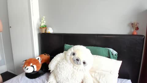 Snapshot of naughtynerdygirl chatting on 02-21-26, 01:56 Gigi Chu online show from 02-21-26, 01:56