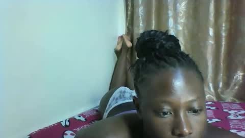 Snapshot of naughtynice540298 chatting on 12-16-25, 03:39 naughtynice540298 online show from 12-16-25, 03:39