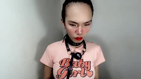 naughtypetiteangel online show from 11-23-25, 10:09