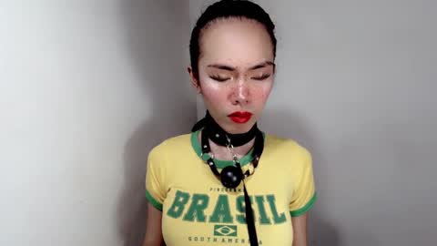 naughtypetiteangel online show from 11-24-25, 11:48