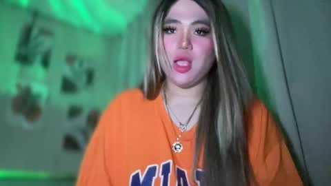 Rose Wilson online show from 02-05-25, 10:08