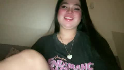 Snapshot of naughtyrosecum chatting on 10-12-25, 07:13 Rose Wilson online show from 10-12-25, 07:13