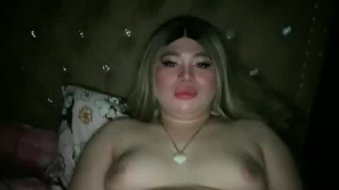 Rose Wilson online show from 11-04-25, 04:17