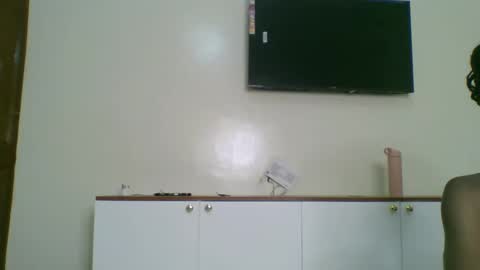 shyreen online show from 09-28-25, 01:05