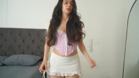 Snapshot of naughtysammx chatting on 05-13-26, 03:20 Naughty Samm online show from 05-13-26, 03:20