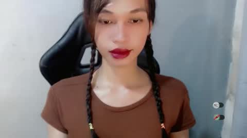 Celine online show from 10-04-25, 06:11