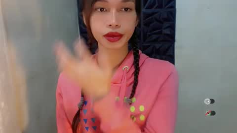 Celine online show from 10-25-25, 05:04