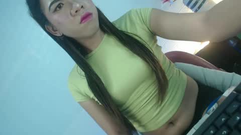 Snapshot of naughtywildvenice chatting on 02-12-25, 10:35 naughtywildvenice online show from 02-12-25, 10:35