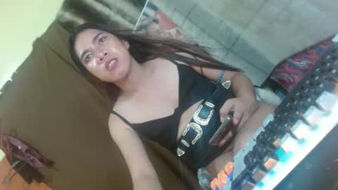 Snapshot of naughtywildvenice chatting on 02-27-25, 03:59 naughtywildvenice online show from 02-27-25, 03:59