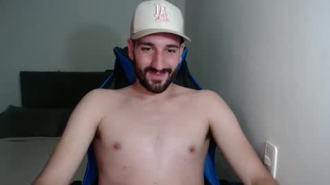 Snapshot of naugthy18boy chatting on 12-04-24, 06:17 Nico online show from 12-04-24, 06:17