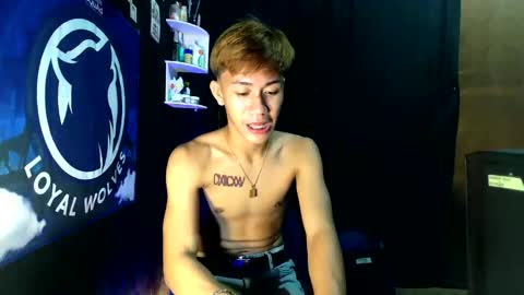 Snapshot of naugthyboyloy chatting on 10-16-25, 06:53 Loy online show from 10-16-25, 06:53