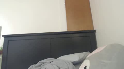 Mimi is dope    online show from 03-10-25, 03:23