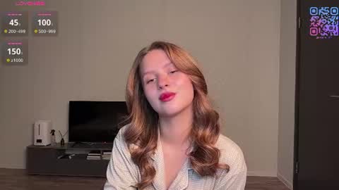 Snapshot of naya_cat chatting on 07-02-26, 07:31 Mia online show from 07-02-26, 07:31