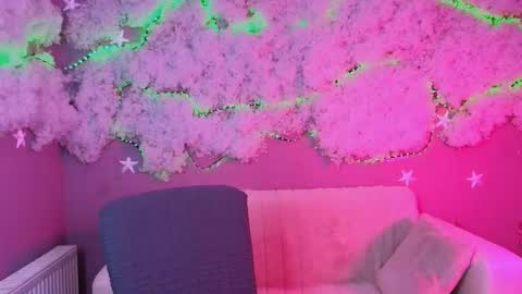 Naya online show from 03-31-26, 09:10