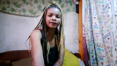 Snapshot of naylah313 chatting on 07-02-26, 06:08 Nayla online show from 07-02-26, 06:08