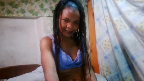 Snapshot of naylah313 chatting on 07-14-26, 06:18 Nayla online show from 07-14-26, 06:18