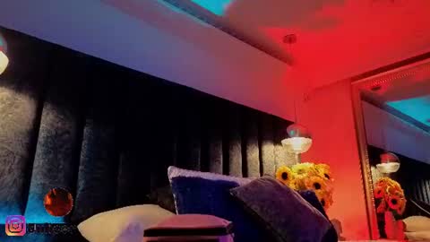 Juli  online show from 07-21-26, 11:34