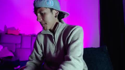 Snapshot of naytonfreeman chatting on 11-04-25, 10:36 Im Nayton online show from 11-04-25, 10:36