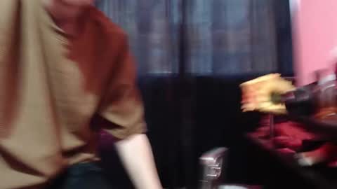 Snapshot of naytonfreeman chatting on 11-13-25, 11:09 Im Nayton online show from 11-13-25, 11:09