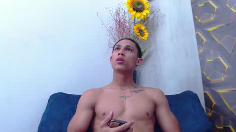 NAZPER online show from 03-18-26, 04:32