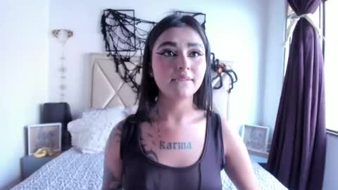 NEBULA LUX online show from 10-28-25, 08:11