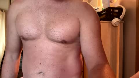 Snapshot of ned119781 chatting on 01-18-26, 09:40 ned119781 online show from 01-18-26, 09:40