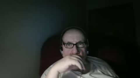 Tom online show from 06-05-26, 03:13
