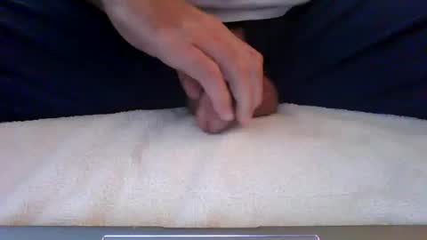 Snapshot of needwant14 chatting on 10-14-25, 02:40 needwant14 online show from 10-14-25, 02:40