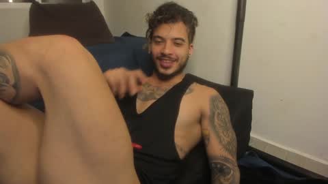 Nei turn green online show from 01-24-25, 03:43