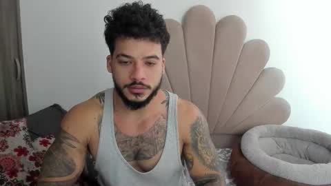 Nei turn green online show from 11-16-25, 12:44