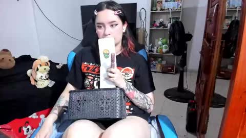 Geek Nicole    im Neeko UwU online show from 05-28-26, 10:51