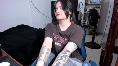 Geek Nicole    im Neeko UwU online show from 06-03-26, 02:33