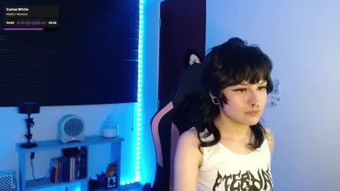 Snapshot of neena_nyx chatting on 12-14-24, 12:11 Neena Nyx online show from 12-14-24, 12:11