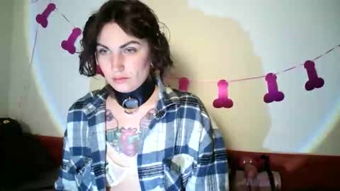 nefertiti_queen online show from 02-23-26, 10:51