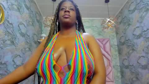 Snapshot of neffertiry_ebonny chatting on 11-13-25, 06:45 Nefer online show from 11-13-25, 06:45