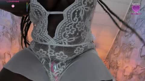 Snapshot of neffertiry_ebonny chatting on 11-20-25, 06:24 Nefer online show from 11-20-25, 06:24