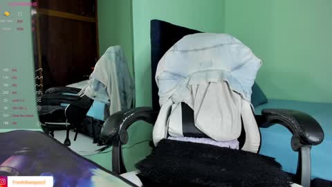 Snapshot of neganhot_ chatting on 01-01-25, 03:02 NEGAN online show from 01-01-25, 03:02