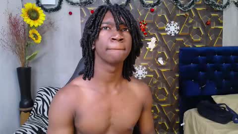Snapshot of negga_cum chatting on 11-25-25, 02:28 NEGGA online show from 11-25-25, 02:28