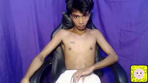Snapshot of neil_asian69 chatting on 01-18-26, 07:56 neil_asian69 online show from 01-18-26, 07:56